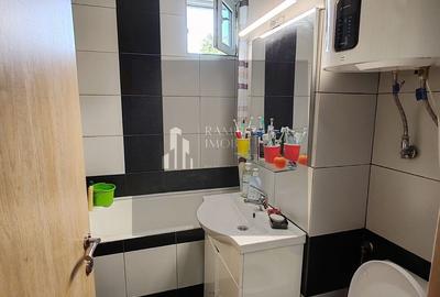 Apartament 3 camere, Berceni, str Emil Racovita/Aparatorii Patriei - 12