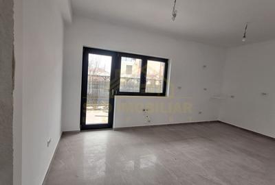 Casa individuala  P+1+Pod - 350 mp teren-STR.SCOLII - 9