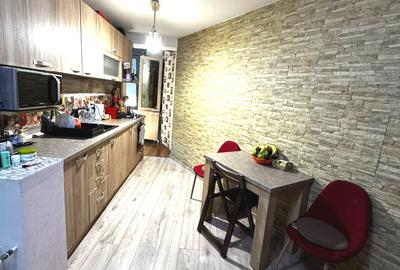 Apartament 2 camere zona Spital 52mp mobilat utilat  63.000eur - 1