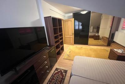 Apartament 2 camere, 9 Mai - 5