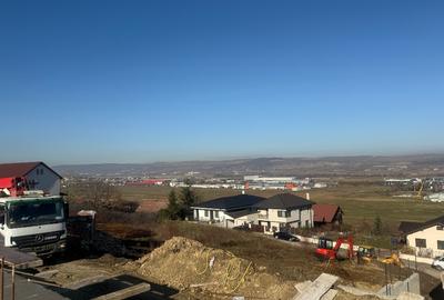 Casa de vânzare Dezmir - zona Planoarelor - 3