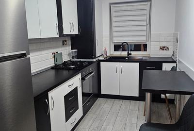 Apartament cu 3 camere în Tractorul