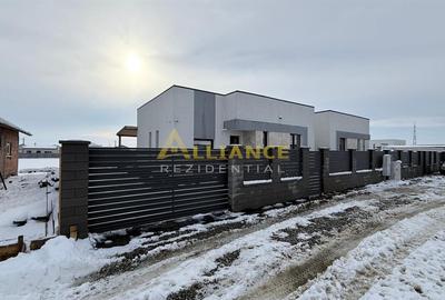 Casa Individuala - 3 camere - 2 bai - 371 mp teren - 1