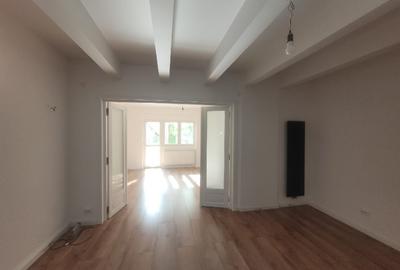 Apartament Parc Cismigiu 3 camere + living 110 mp - 12