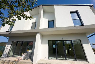 Casa tip duplex 150mp utili 4 camere 3 bai Finisat Jucu Km 17 - 2