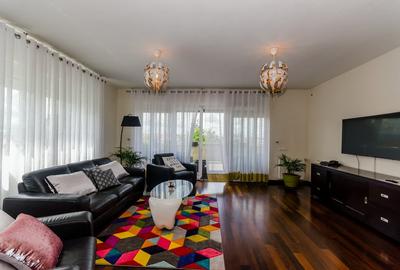 Casa individuala  in zona Sub Arini, 322mp, gradina amenajata - 4