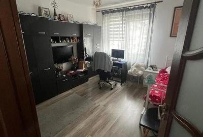 Apartament cu 3 camere, 59 mp, parcare, zona Terra - 2