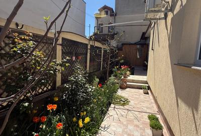 Casa 5 camere zona Stadion cu spatiu comercial - 1