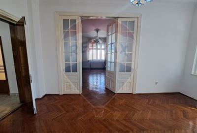 Vila de inchiriat,  potrivita birouri, zona Gara. - 19