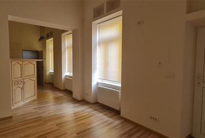 VAND APARTAMENT 3 CAMERE ULTRACENTRAL - 13