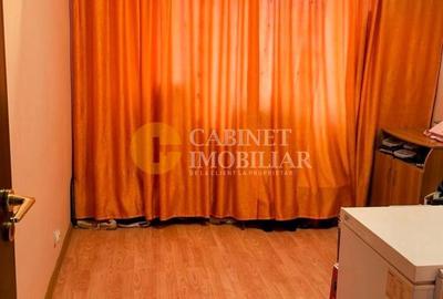 4 CAMERE DECOMANDAT + 2 BAI - 84 MP -Zona Galata - 4
