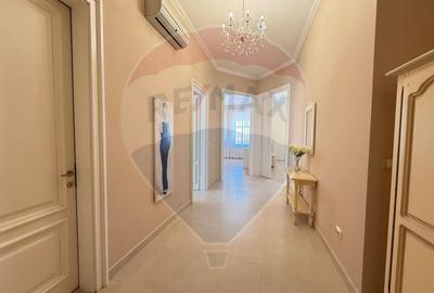 De închiriat apartament  lux, exclusivist- Palatul Vulturul Negru- - 8