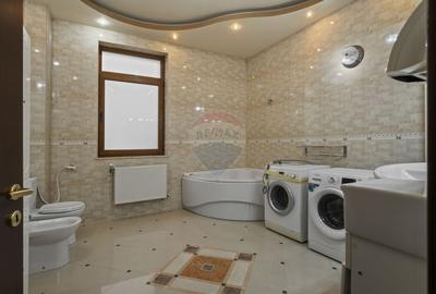 Casă / Vilă cu 6 camere de închiriat în zona Nord - 7
