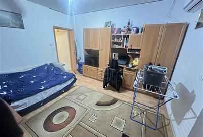 1 camera zona Sagului bloc nou etaj 1 CENTRALA PROPRIE - 1