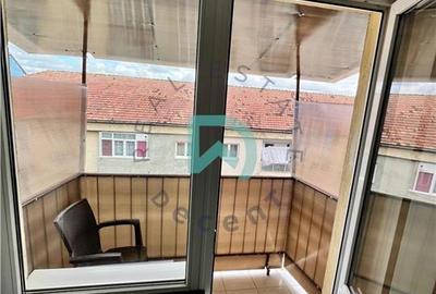 Vanzare apartament 3 camere Vasile Aaron - 16