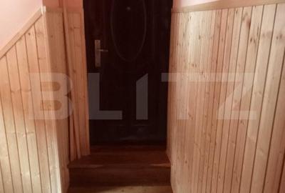 Casa Piata Sfatului compusa din apartament 3 camere, garsoniera, pod mansardabil - 3
