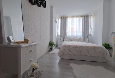 Apartament cu 3 camere-complet renovat-mobilat si utilat- Judetean - 15