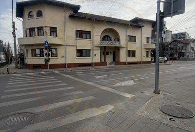 Spațiu birouri / locuință – 181 mp utili, etaj + mansardă în vilă, Centru Piteșt - 2