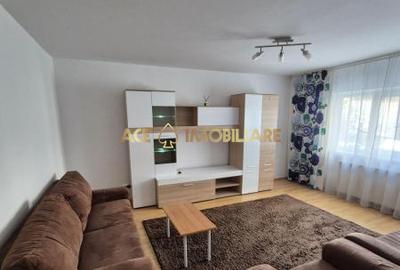 Apartament cu 3 camere decomandat, mobilat în Nerva Traian