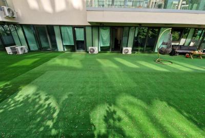 Apartament cu 2 camere semidecomandat, mobilat în Central