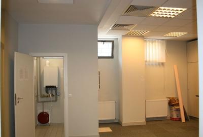 Zona Iuliu Maniu 90 mp trafic intens pietonal - 4