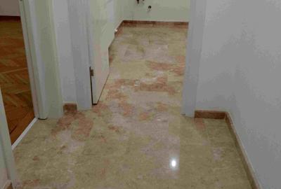 Apartament cu 2 camere semidecomandat în Victoriei