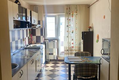 Apartament 4 camere cf 1 decomandat etaj7\8 - 11