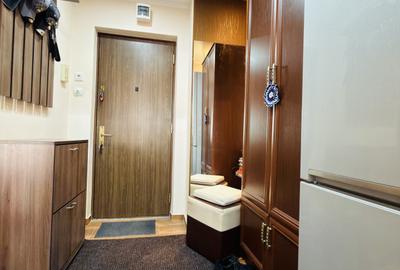 Apartament 2 camere, semidecomandat, etaj 7 - zona Sagului - 11
