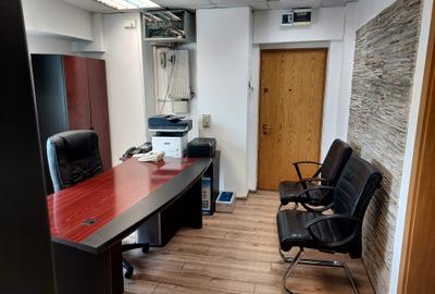 Libertatii-rond cosbuc,5cam ideal firma,et1,mobilat birouri,lux,120 mp,900 eur - 3