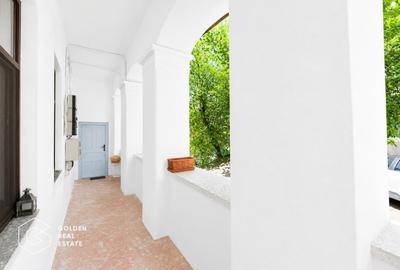 Apartament ultracentral, 2 camere, curte cu acces auto - 11