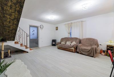 Casa 3 camere Dragomiresti strada principala - 9