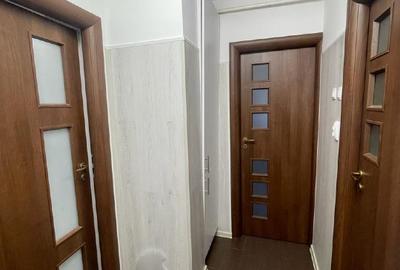 Garsonieră modernă, mobilată și utilată, centrală proprie, AC, la 3-4 minute de - 1