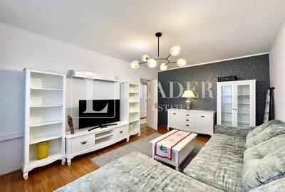 Apartament cu 4 camere decomandat, mobilat în Central