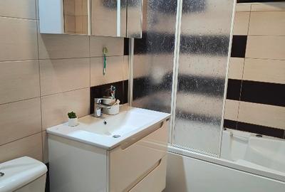 Închiriez apartament cu două camere, mobilat și utilat,loc de parcare - 8
