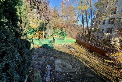 Apartament cu 3 camere de vânzare în zona Central - 26