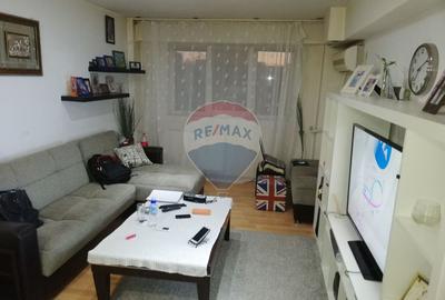 Apartament cu 2 camere semidecomandat în Aviației