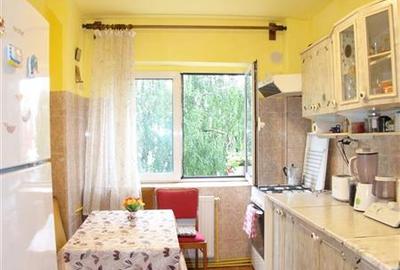 Apartament 4 camere, zona Grivitei - 1