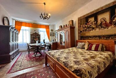 APARTAMENT CU FARMEC ISTORIC IN ZONA SCHEI - 2