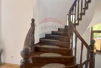 Casa / Vila cu 8 camere de închiriat în zona Aviatiei - 7