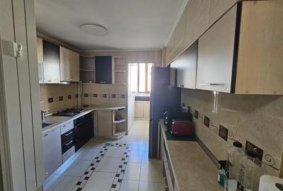 Apartament 3 Camere Dristor,3 Balcoane,Decomandat,Mobilat,Utilat,Boxa Subsol - 3