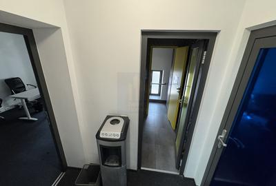 Cladire de birouri consolidata si renovata de inchiriat in *Centrul Vechi* - 38