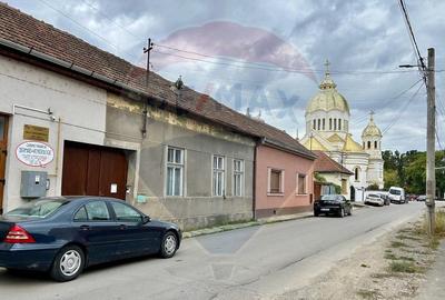 Casă de vanzare cu teren de 356 mp in Salonta - 1