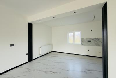 Duplex despartit prin camera tehnica, 3 camere - Beregsau Mare - 3
