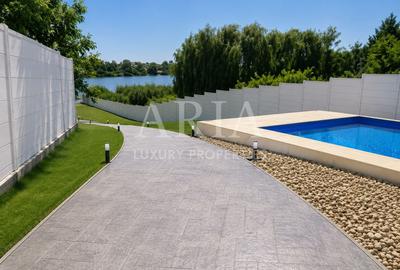 WATERFRONT VILLA 2024 POOL - 4