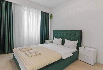 Apartament cu 2 camere semidecomandat, mobilat în Gorjului