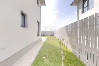 Vila  de Inchiriat 4 Camere *Tunari* *Tur Virtual* - 12