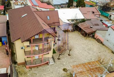 Casa 10 camere Andronache, S+P+1+M, potrivită pentru Clinică, Scoală, Azil - 20