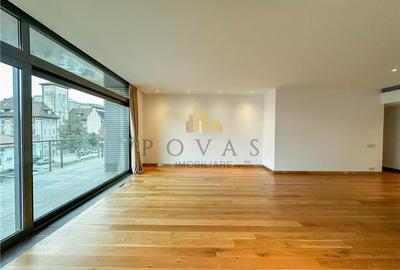 Vanzare Apartament 4 Camere Kiseleff - 1