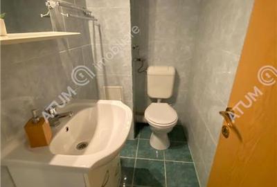 Apartament spatios 2 camere decomandate 2 balcoane si 2 bai in Sibiu - 8