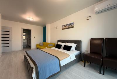 Mamaia-Sat, Vila modernă, mobilata si utilata complet, 15 camere - 22
